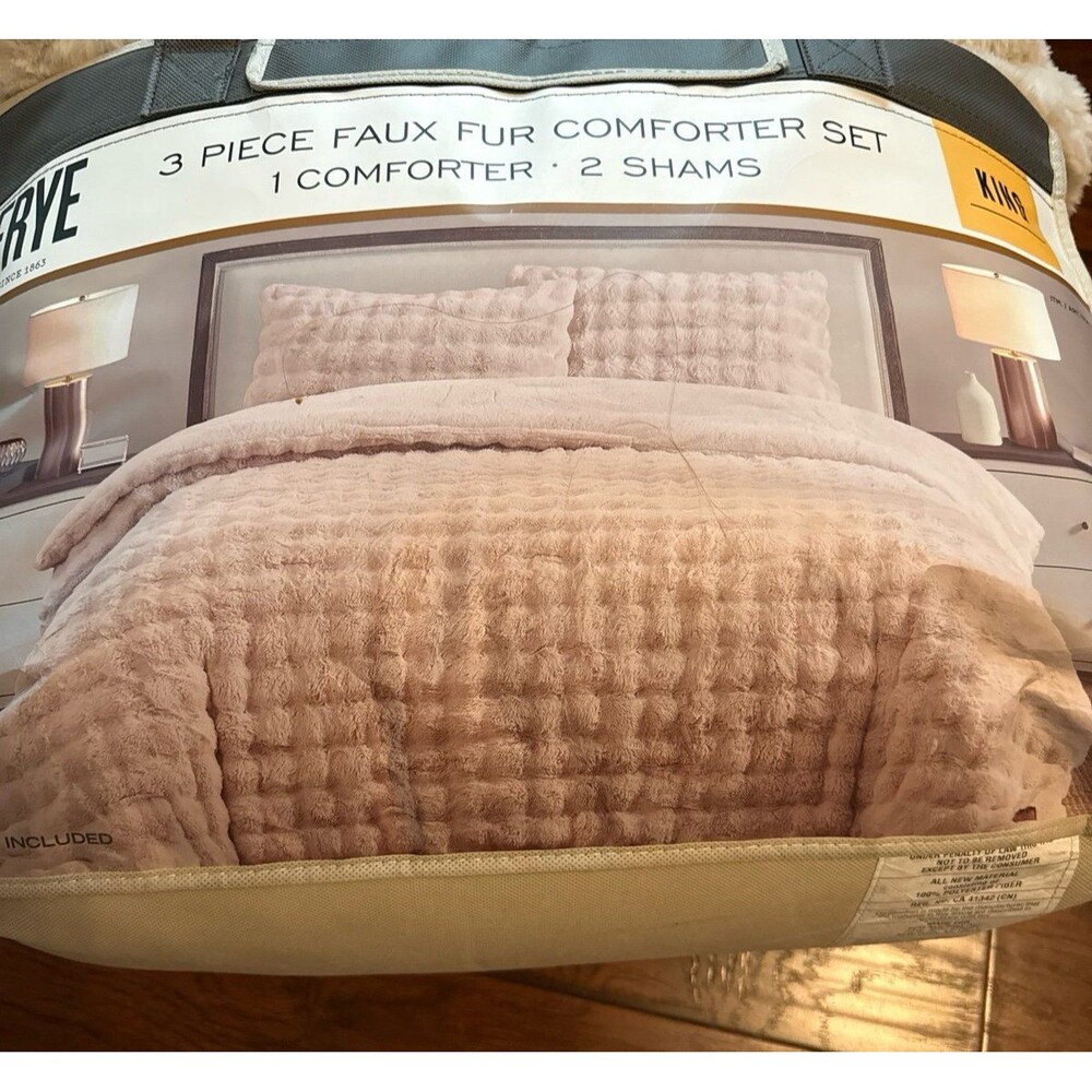 FRYE 3 Piece Faux Fur Comforter Set - FRYE 3 Piece Faux Fur Comforter Set - King